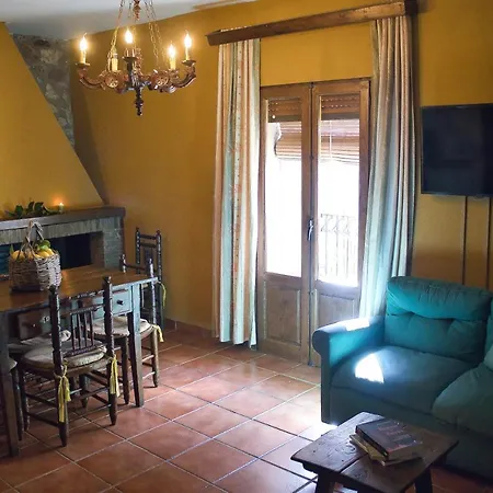 Country house Martas Acebo